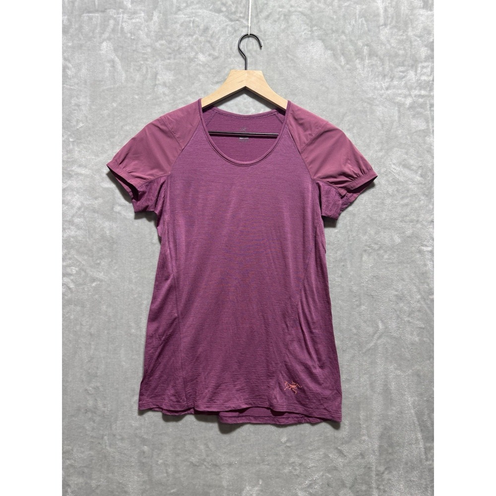 Arc'teryx Women's Small Purple Short Sleeve‎ T-Shirt Lightweight Outdoor Active